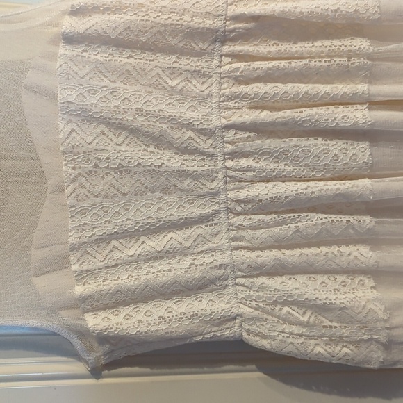 It's Pink - Ivory Lace - Tulle Mini - Size Medium - Picture 7 of 12